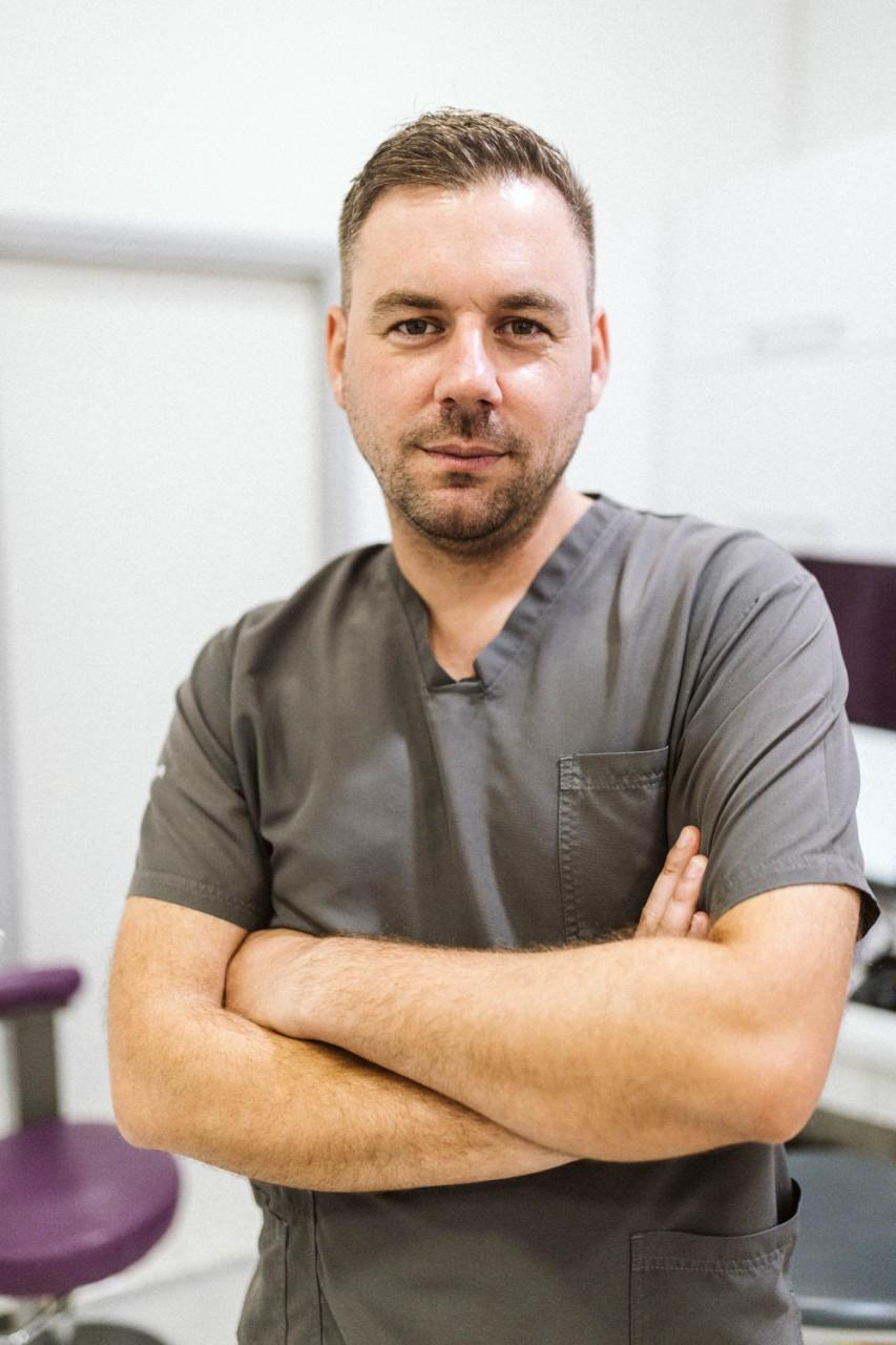 Tim na poslu